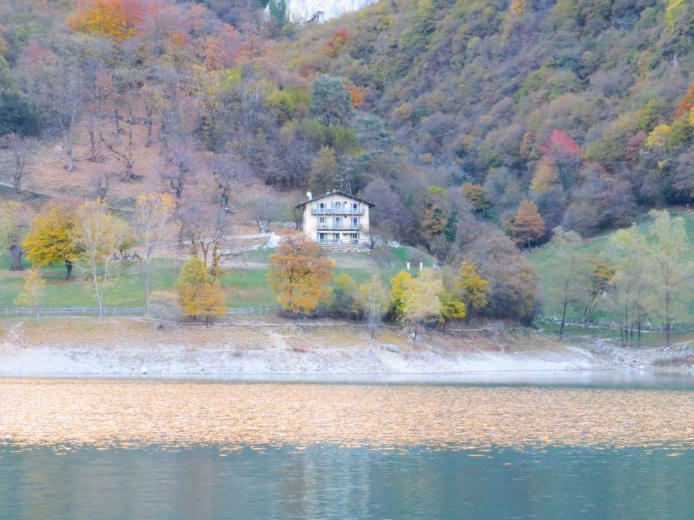 Lago di Tenno