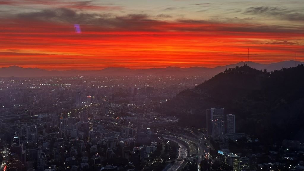Sky costanera chile santiago